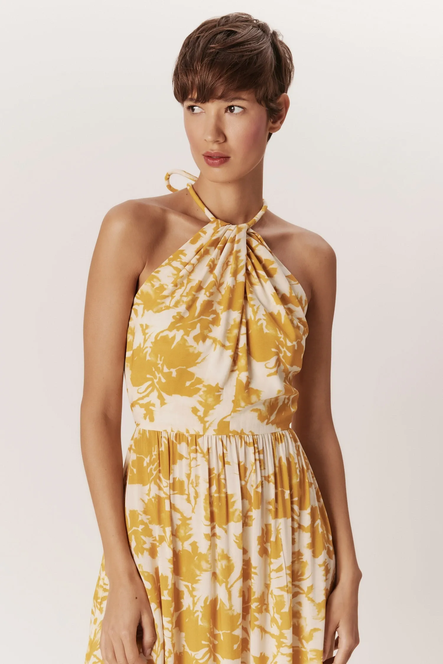 007327_VESTIDO_DECOTE_ALTO_TRANSPASSADO_FLORAL_AMARELO_ANDREAMARQUES -3-
